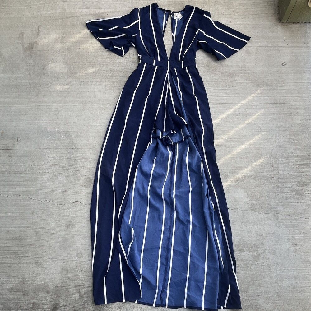 Japna Shorts Jumpsuit Womens Large Blue White Striped V-Neck Flutter Sleeve Belt